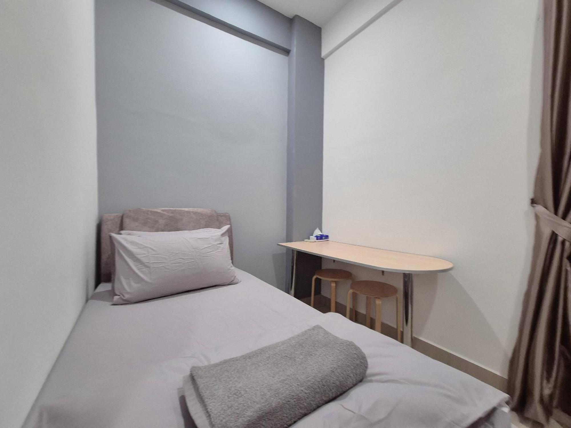 Walking Distance To Mount Austin - 6 Pax Newly Renovated Apartemen Johor Bahru