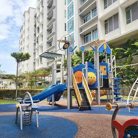 Walking Distance To Mount Austin - 6 Pax Newly Renovated Apartment Johor Bahru Exterior photo